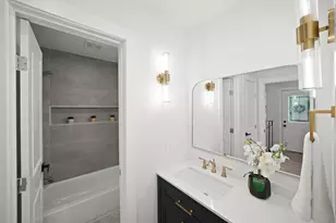 4813 Hummingbird St, Houston, TX 77035 - Photo 36