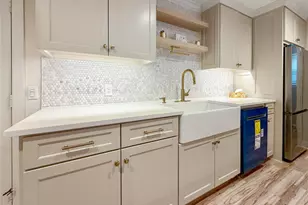 6811 Heron Dr, Houston, TX 77087 - Photo 16