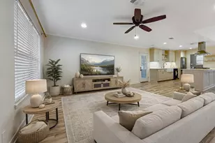 6811 Heron Dr, Houston, TX 77087 - Photo 2