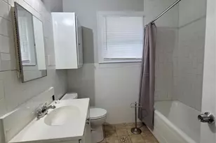 522 Aron St, Baytown, TX 77520 - Photo 4
