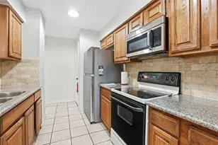 14117 Briarsage Ct, Houston, TX 77077 - Photo 8