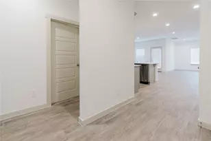 250 John House Ln, Rosharon, TX 77583 - Photo 6