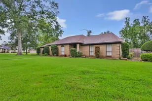 30 Little John Ln, Dayton, TX 77535 - Photo 4