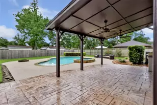 30 Little John Ln, Dayton, TX 77535 - Photo 12
