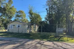 915 Martin Luther King Dr, Livingston, TX 77351 - Photo 20