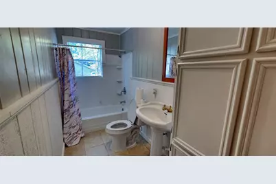 915 Martin Luther King Drive, Livingston, TX 77351 - Photo 12