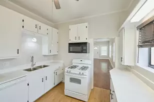 219 W 13th St, Houston, TX 77008 - Photo 22