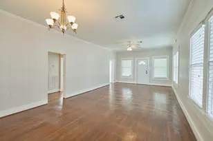 219 W 13th St, Houston, TX 77008 - Photo 24