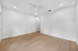 959 Ringold St, Houston, TX 77088 - Photo 12
