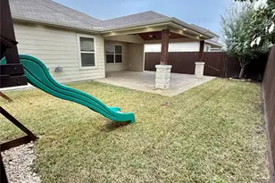 16538 Twinwalker Drive, Houston, TX 77049 - Photo 32