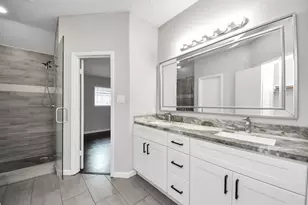11122 Windmark Pl, Houston, TX 77099 - Photo 32