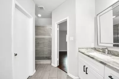 11122 Windmark Place, Houston, TX 77099 - Photo 34