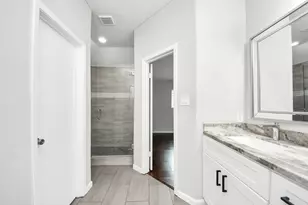 11122 Windmark Pl, Houston, TX 77099 - Photo 34