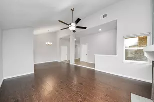11122 Windmark Pl, Houston, TX 77099 - Photo 16