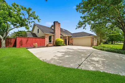 3815 W Valley Drive, Missouri City, TX 77459 - Photo 4