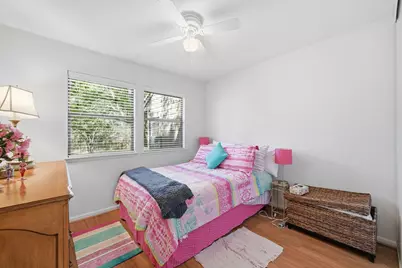 4 Sawmill Grove Lane, The Woodlands, TX 77380 - Photo 22