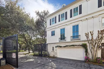 126 Oak Place Drive, Houston, TX 77006 - Photo 4