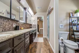 9834 Pinehurst St, Baytown, TX 77521 - Photo 22