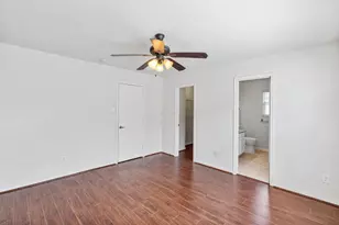 8011 Fisher Glen Ln, Houston, TX 77072 - Photo 16