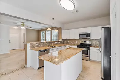 8011 Fisher Glen Lane, Houston, TX 77072 - Photo 8