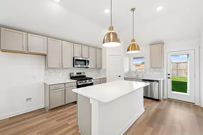 32419 Sunbeam Drive, Fulshear, TX 77441 - Photo 2