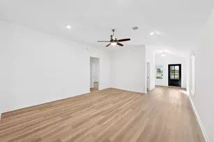 32419 Sunbeam Dr, Fulshear, TX 77441 - Photo 4