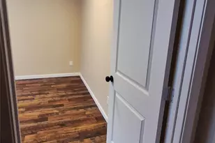 410 S Tannahill St, Vidor, TX 77662 - Photo 20