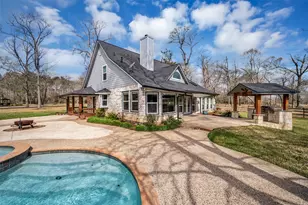 7000 Woodland Lakes Dr, Willis, TX 77378 - Photo 10