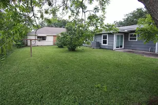 112 Tuna St, Galveston, TX 77550 - Photo 6