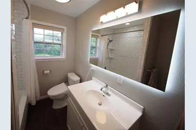 112 Tuna Street, Galveston, TX 77550 - Photo 10
