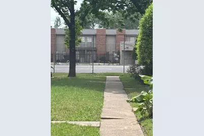 10501 South Drive #246, Houston, TX 77099 - Photo 2