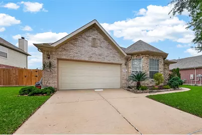 13719 Saxony Drive, Sugar Land, TX 77498 - Photo 2