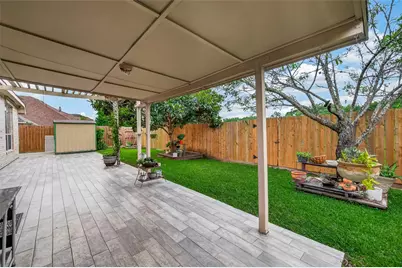 13719 Saxony Drive, Sugar Land, TX 77498 - Photo 44