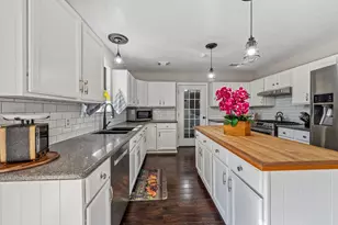 10303 Croger Dr, Magnolia, TX 77354 - Photo 6