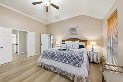 510 Crestwater Court, Houston, TX 77082 - Photo 24