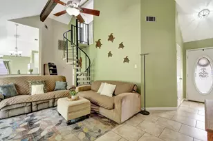 5521 Winding Brook Dr, Dickinson, TX 77539 - Photo 2