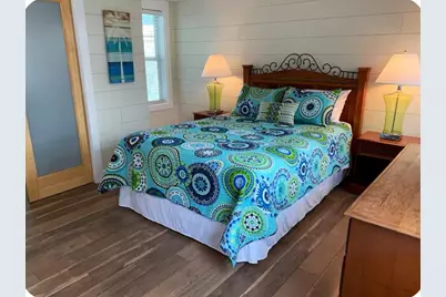 911 11th Street #2, Galveston, TX 77550 - Photo 10