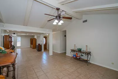 820 Enfield Lane, Beaumont, TX 77707 - Photo 8