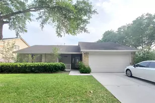 3002 Frontier Dr, Sugar Land, TX 77479 - Photo 2