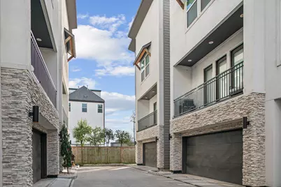 4032 Buck Street #A, Houston, TX 77020 - Photo 2