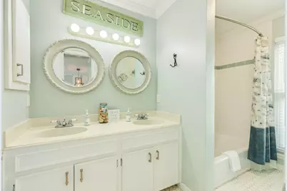 12536 W Buena Vista Drive, Galveston, TX 77554 - Photo 16