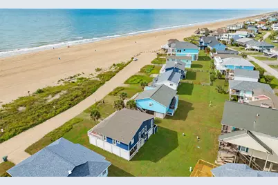 12536 W Buena Vista Drive, Galveston, TX 77554 - Photo 22
