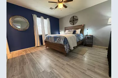 17119 Blackhawk Boulevard, Friendswood, TX 77546 - Photo 12