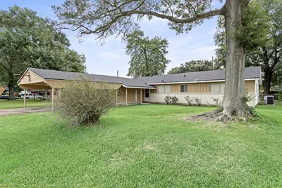 135 Ferndale Lane, Beaumont, TX 77707 - Photo 1