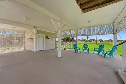 13684 Mutiny Lane, Galveston, TX 77554 - Photo 38