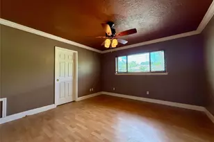 9238 Friendship Rd, Houston, TX 77080 - Photo 10