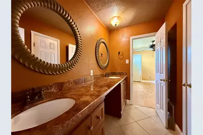 9238 Friendship Road, Houston, TX 77080 - Photo 16