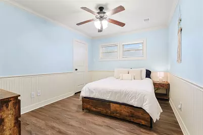 146 Tamana Drive, Galveston, TX 77554 - Photo 12