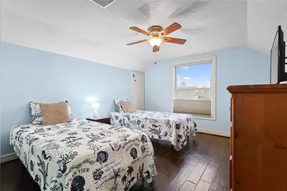 146 Tamana Drive, Galveston, TX 77554 - Photo 22