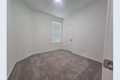 15006 English Rose, Conroe, TX 77302 - Photo 8